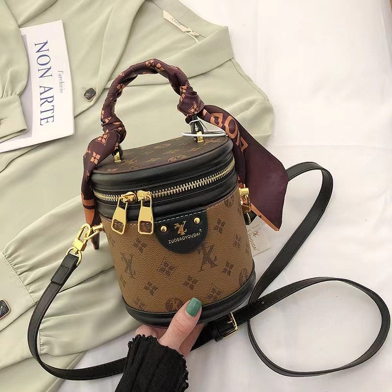 Letter Bucket Bag